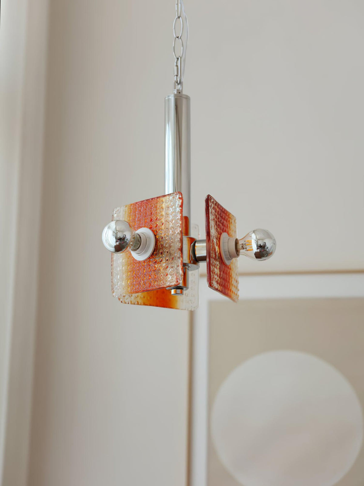 Vesk Pendelleuchte aus Glas im eleganten Design
