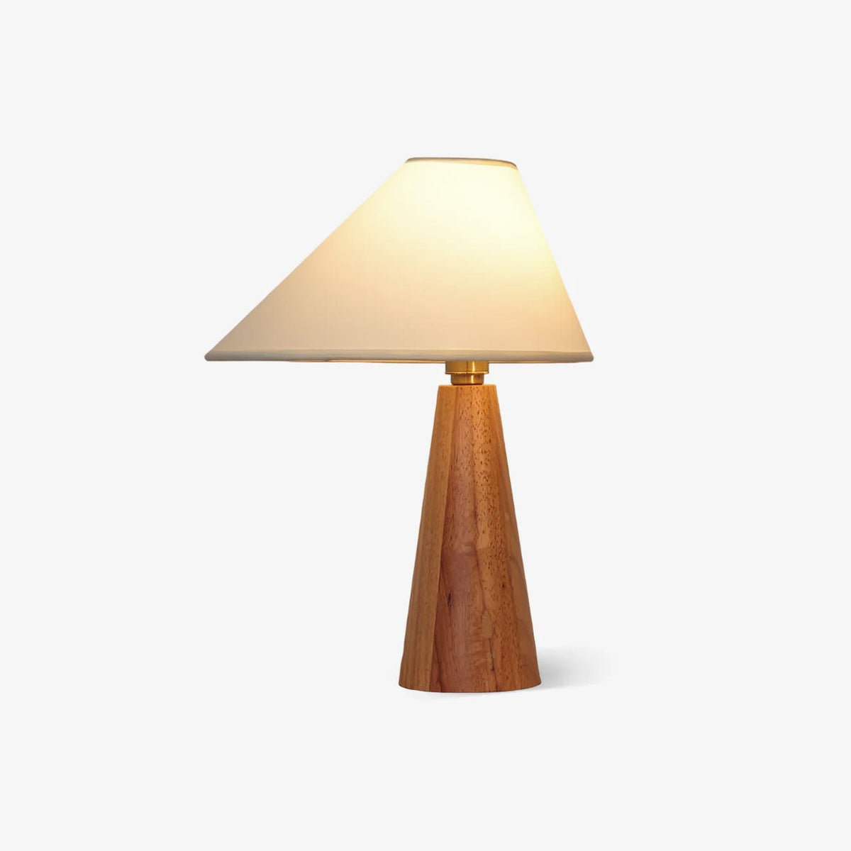 Mirose Tischleuchte aus Holz und Stoff im Landhausstil