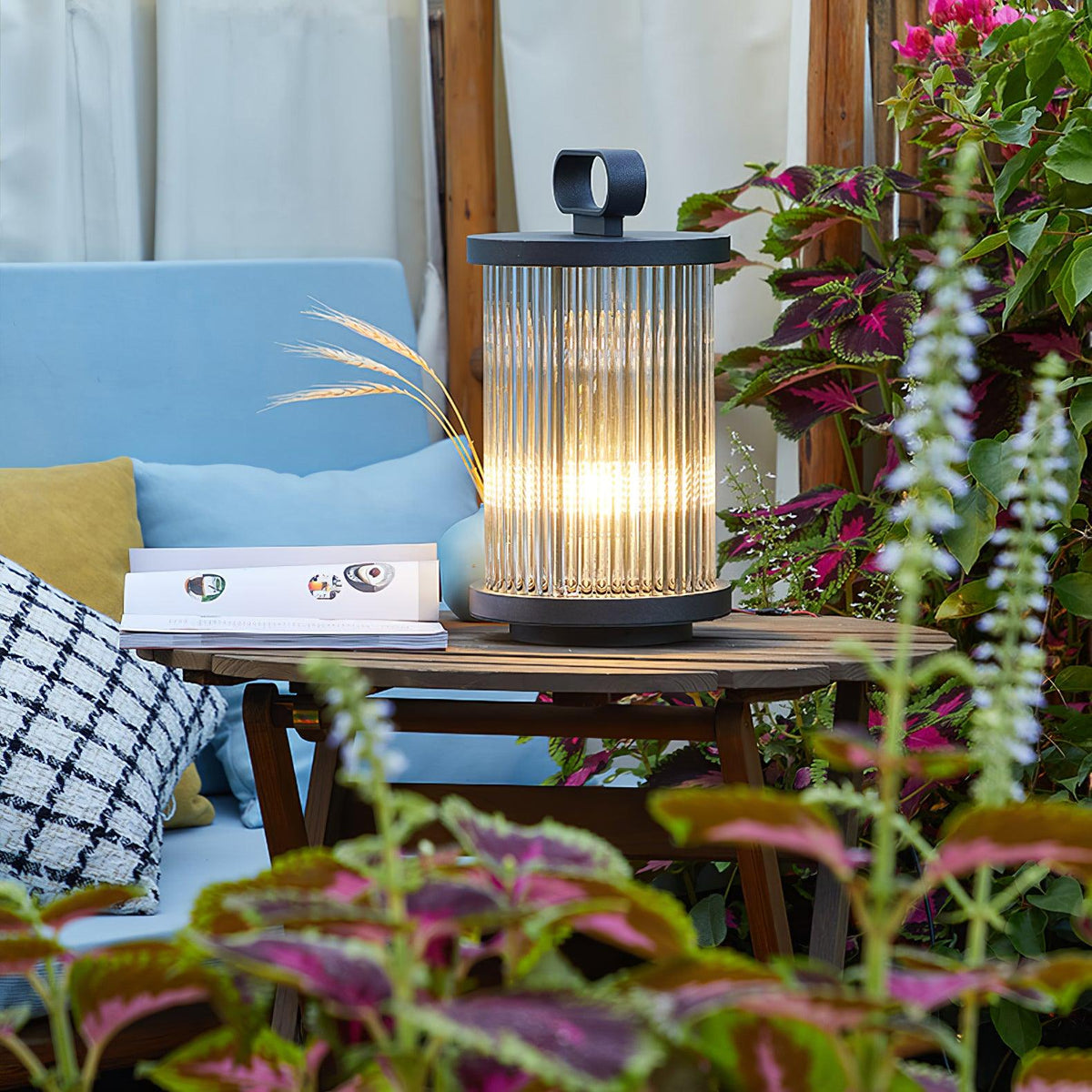 Halden Außenleuchte im Garten