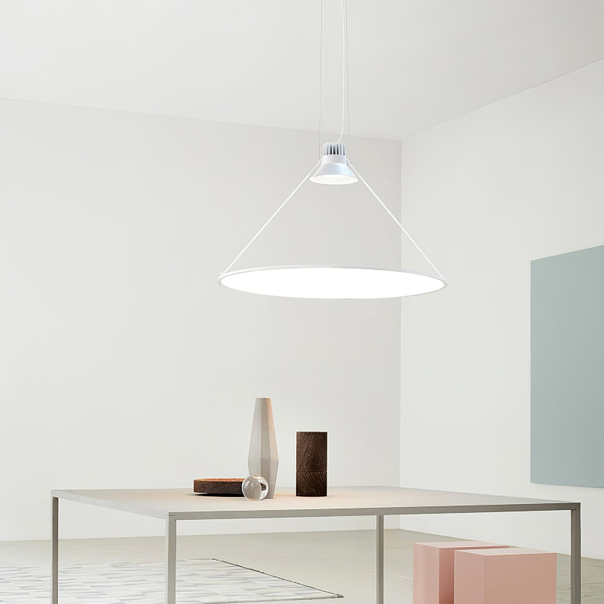 Brio Pendelleuchte aus Stahl im minimalistischen Stil