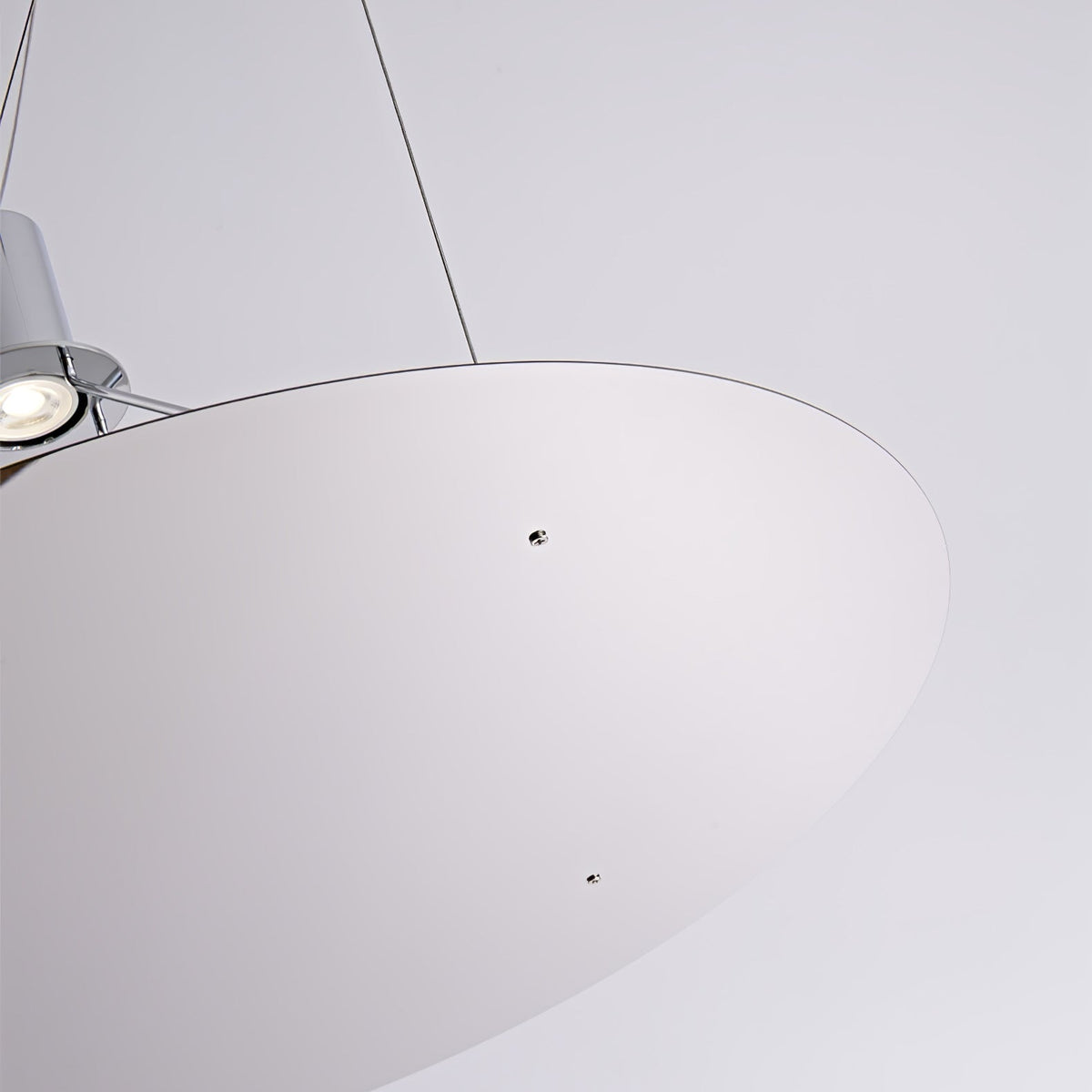 Brio Pendelleuchte aus Stahl im minimalistischen Stil