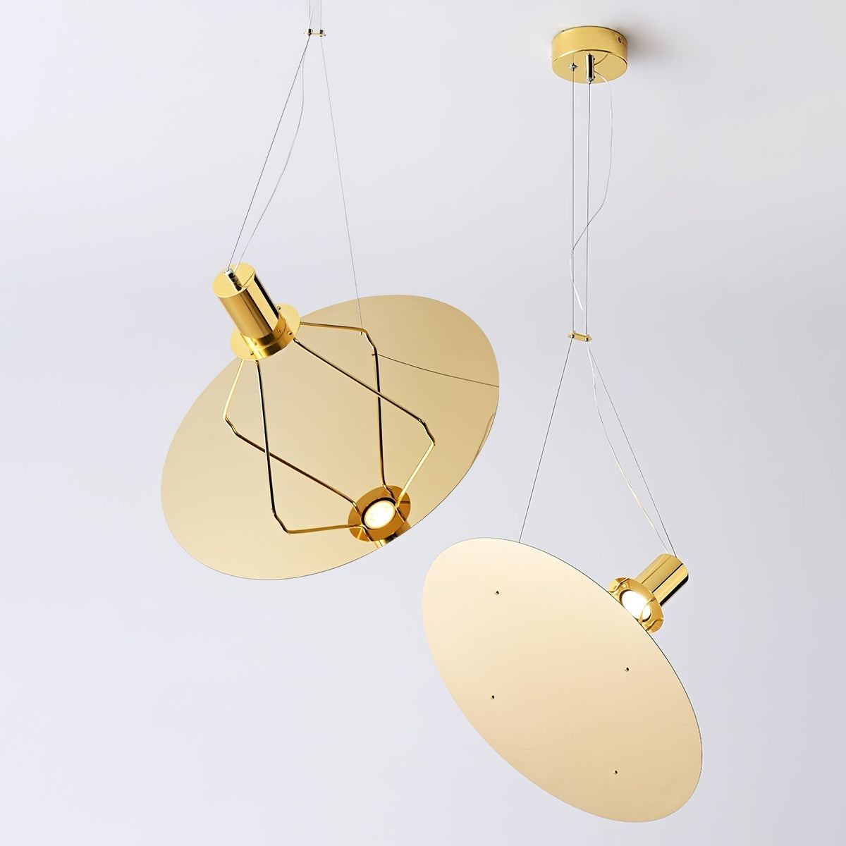 Brio Pendelleuchte aus Stahl im minimalistischen Stil
