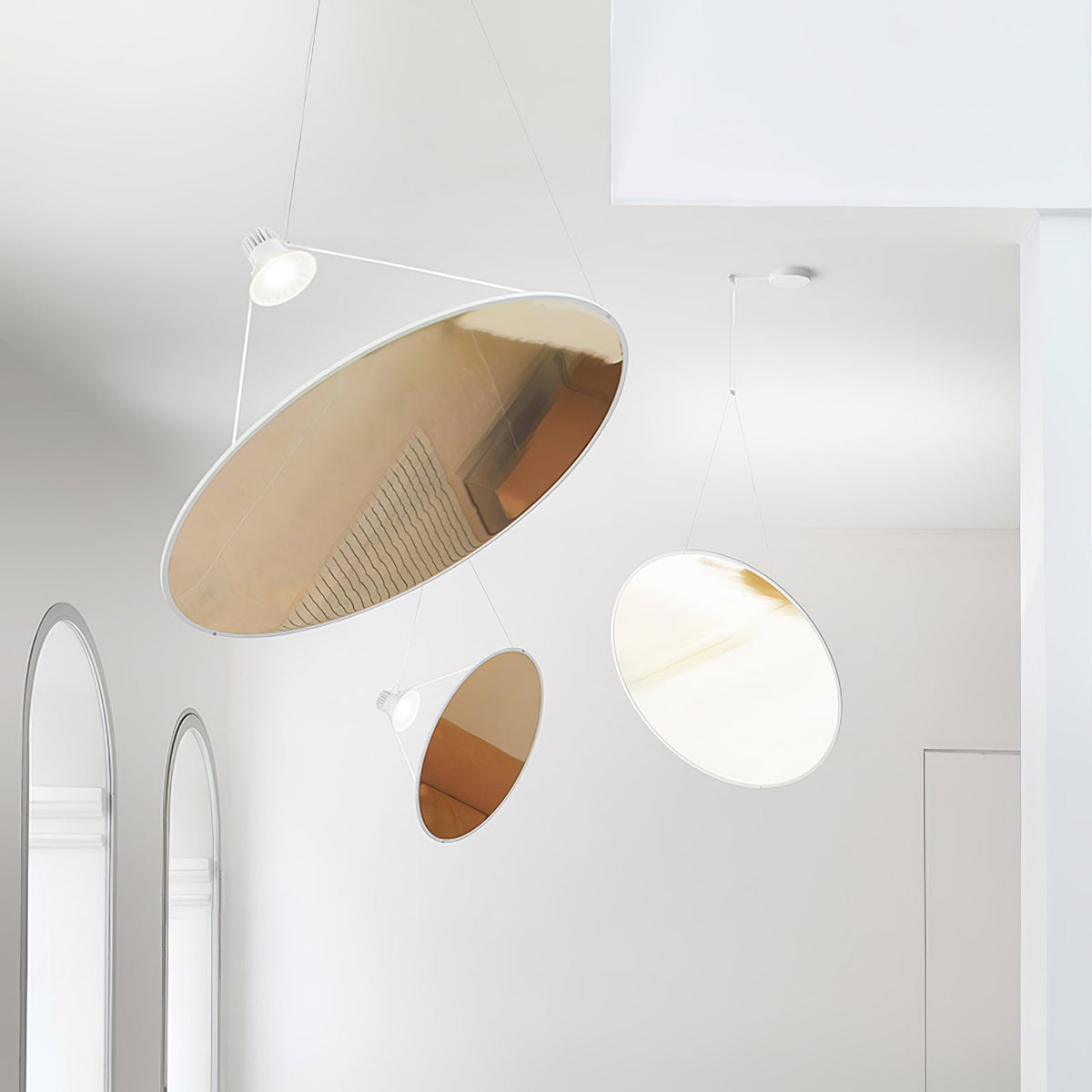 Brio Pendelleuchte aus Stahl im minimalistischen Stil