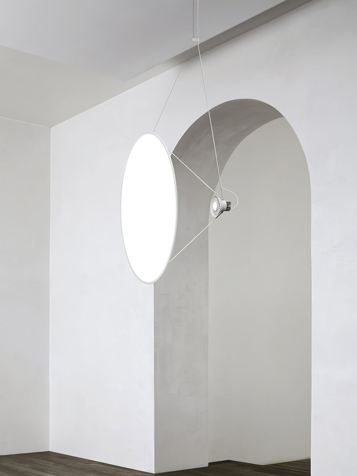 Brio Pendelleuchte aus Stahl im minimalistischen Stil