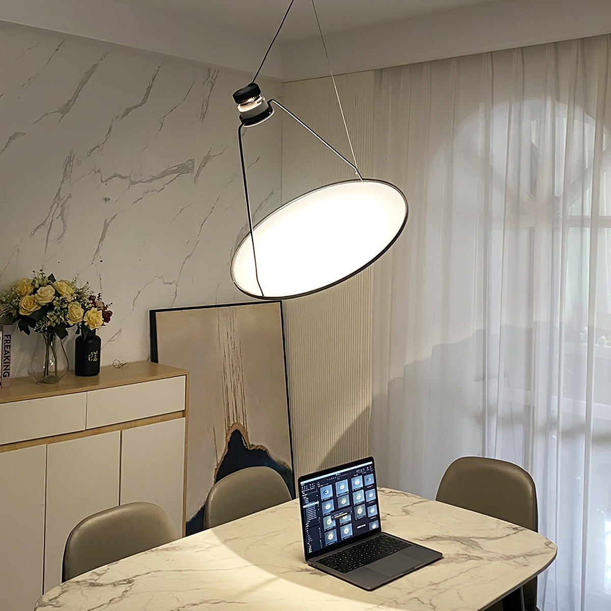 Brio Pendelleuchte aus Stahl im minimalistischen Stil