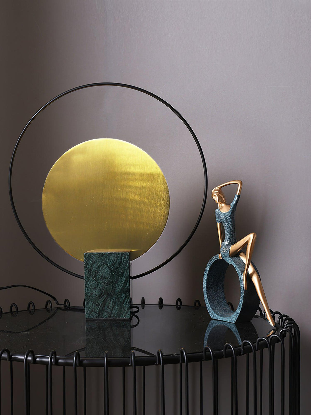 Lirixy Marmor-Tischleuchte in geometrischer Form