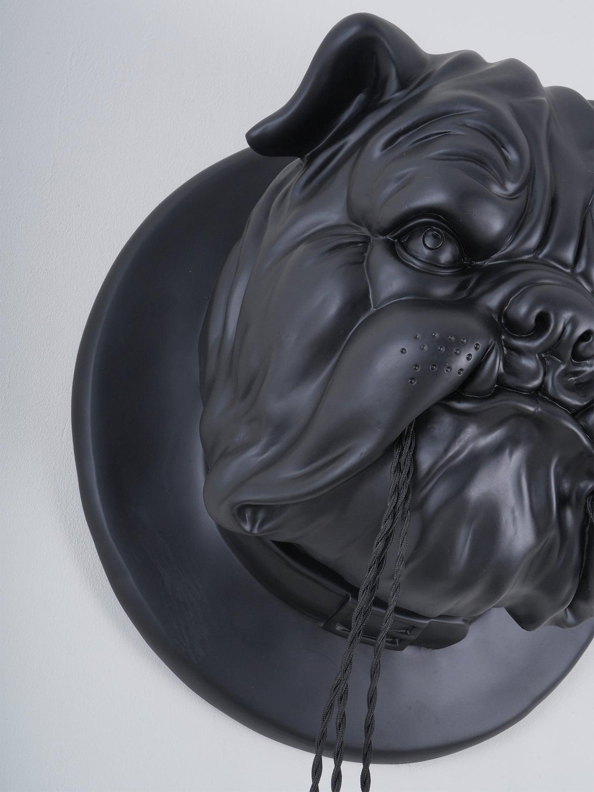 Umeri Wandleuchte Bulldog-Skulptur whimsisch