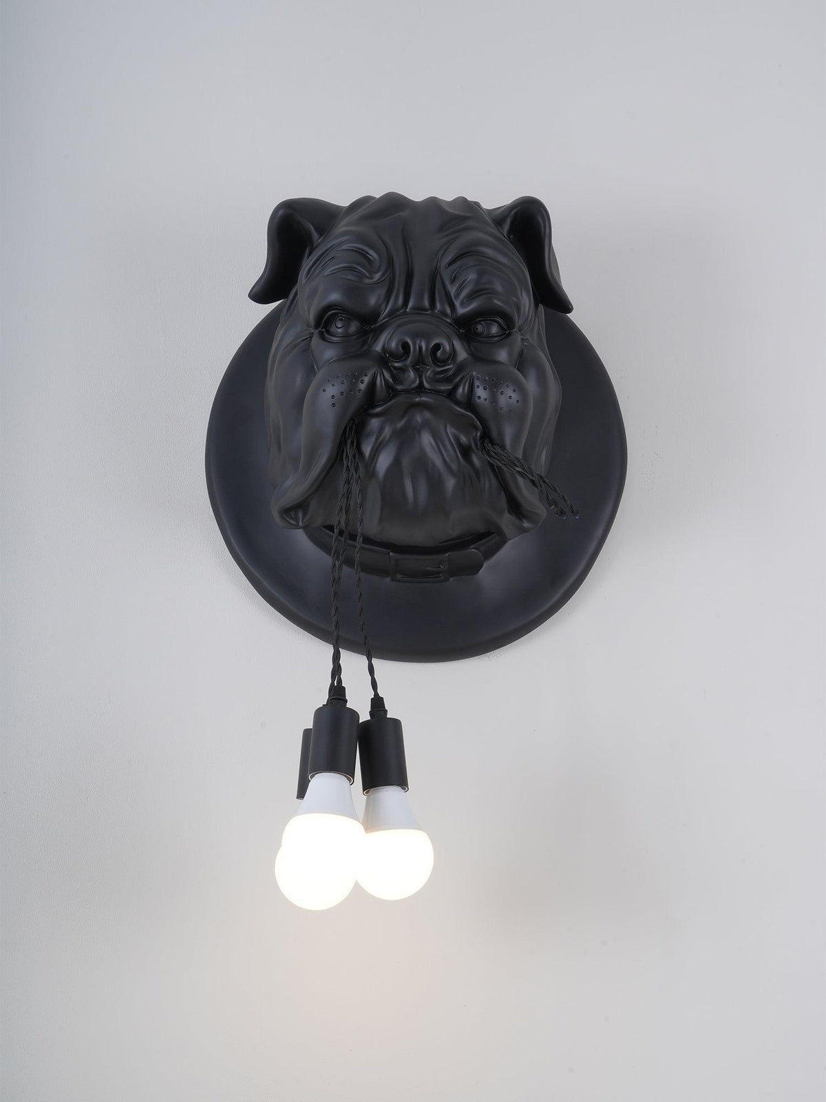 Umeri Wandleuchte Bulldog-Skulptur whimsisch