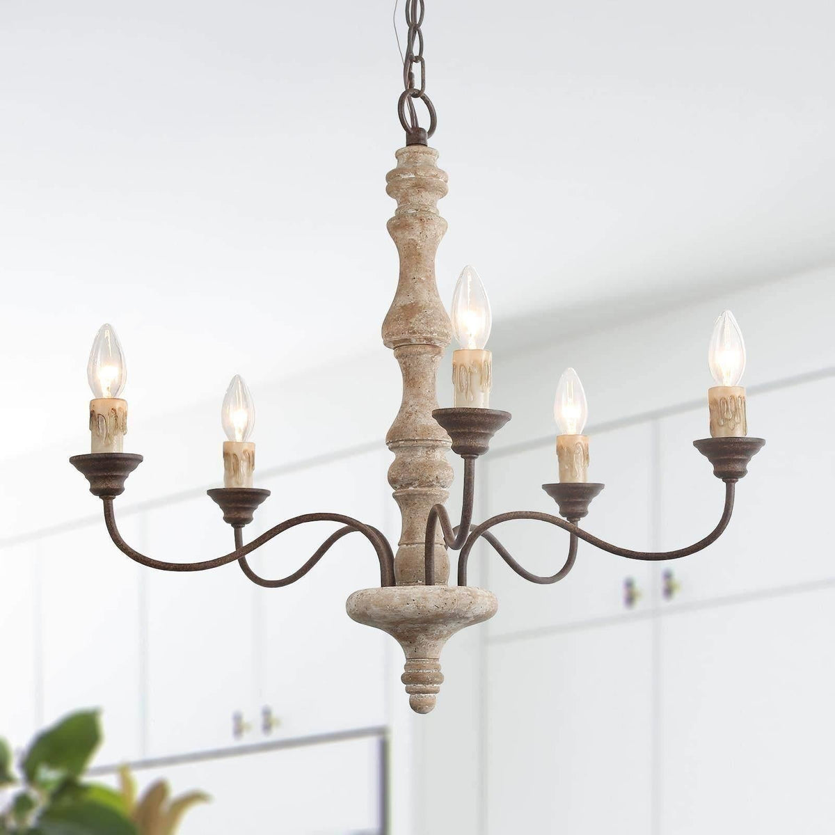 Fljotuvyi Kronleuchter aus Holz und Metall Individual Creativity