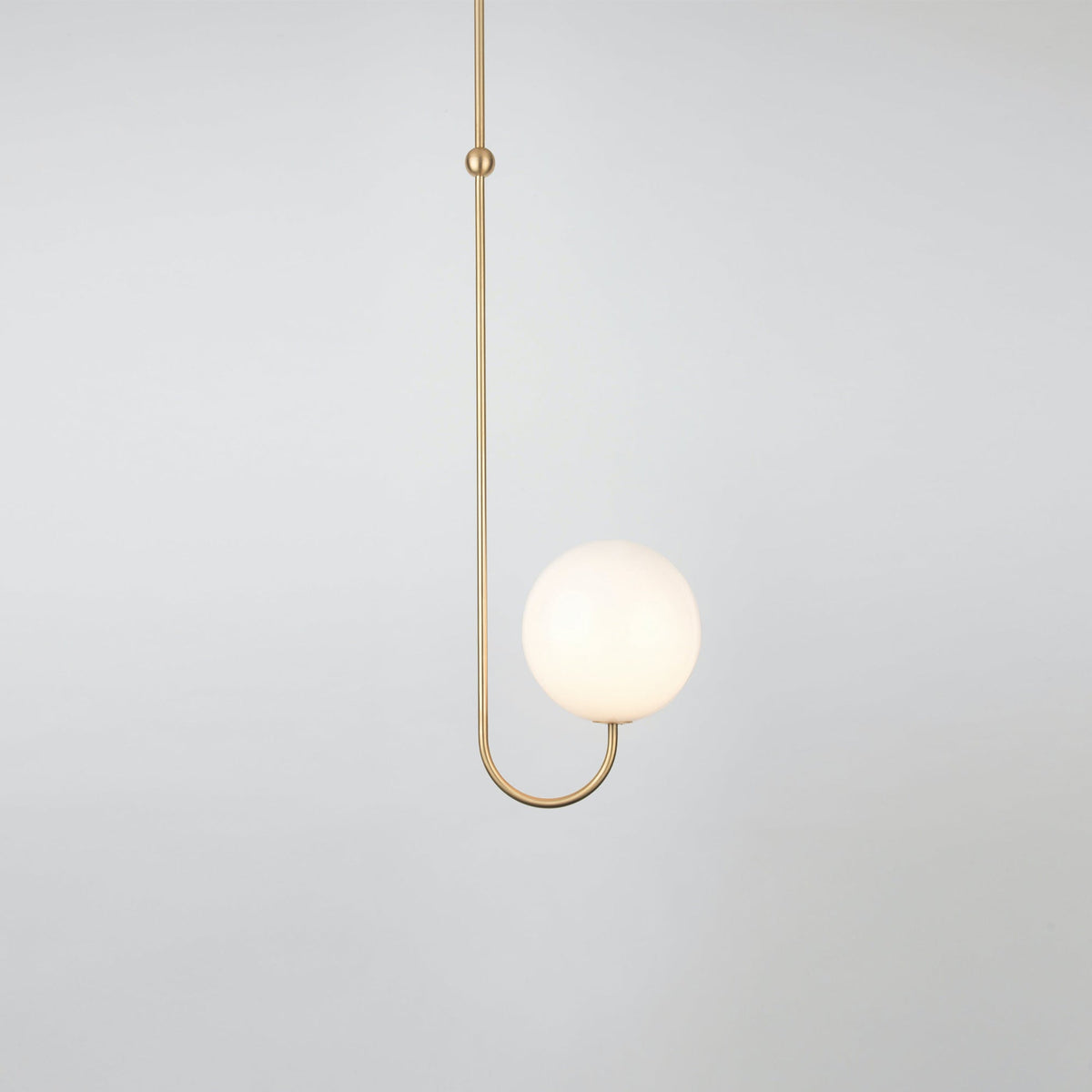Brin Pendelleuchte aus Metall und Glas in eleganter Ausführung