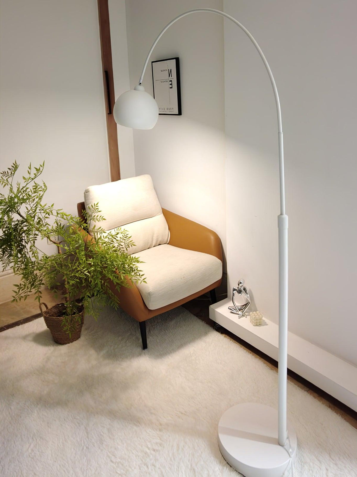 Opal Minimalistische Stehleuchte