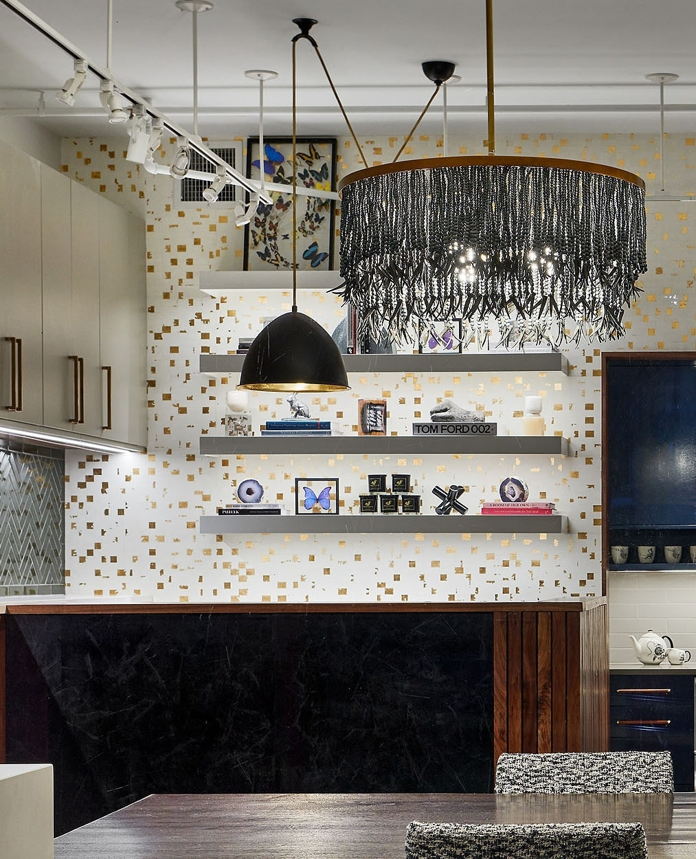 Ljomuvyn Kronleuchter im postmodernen Luxus-Stil aus Holz und Metall