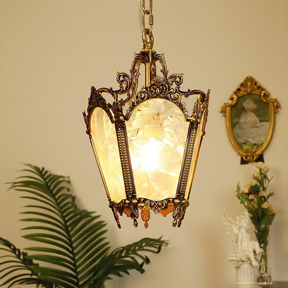 Auririelle Pendelleuchte aus Messing im Empire-Stil, antik und elegant