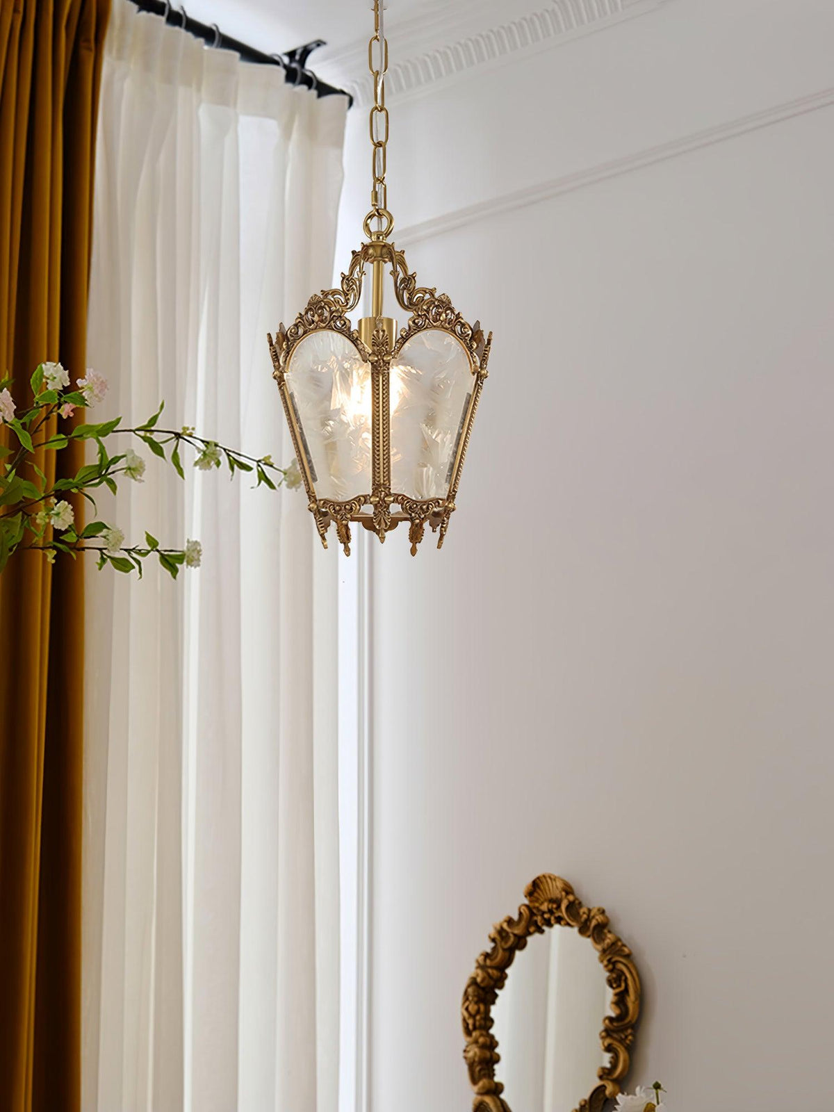 Auririelle Pendelleuchte aus Messing im Empire-Stil, antik und elegant