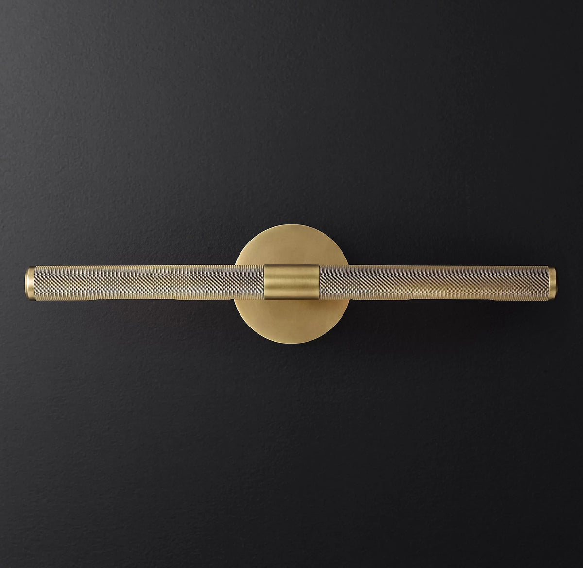 Sano zeitgenössische Messing-LED-Wandleuchte