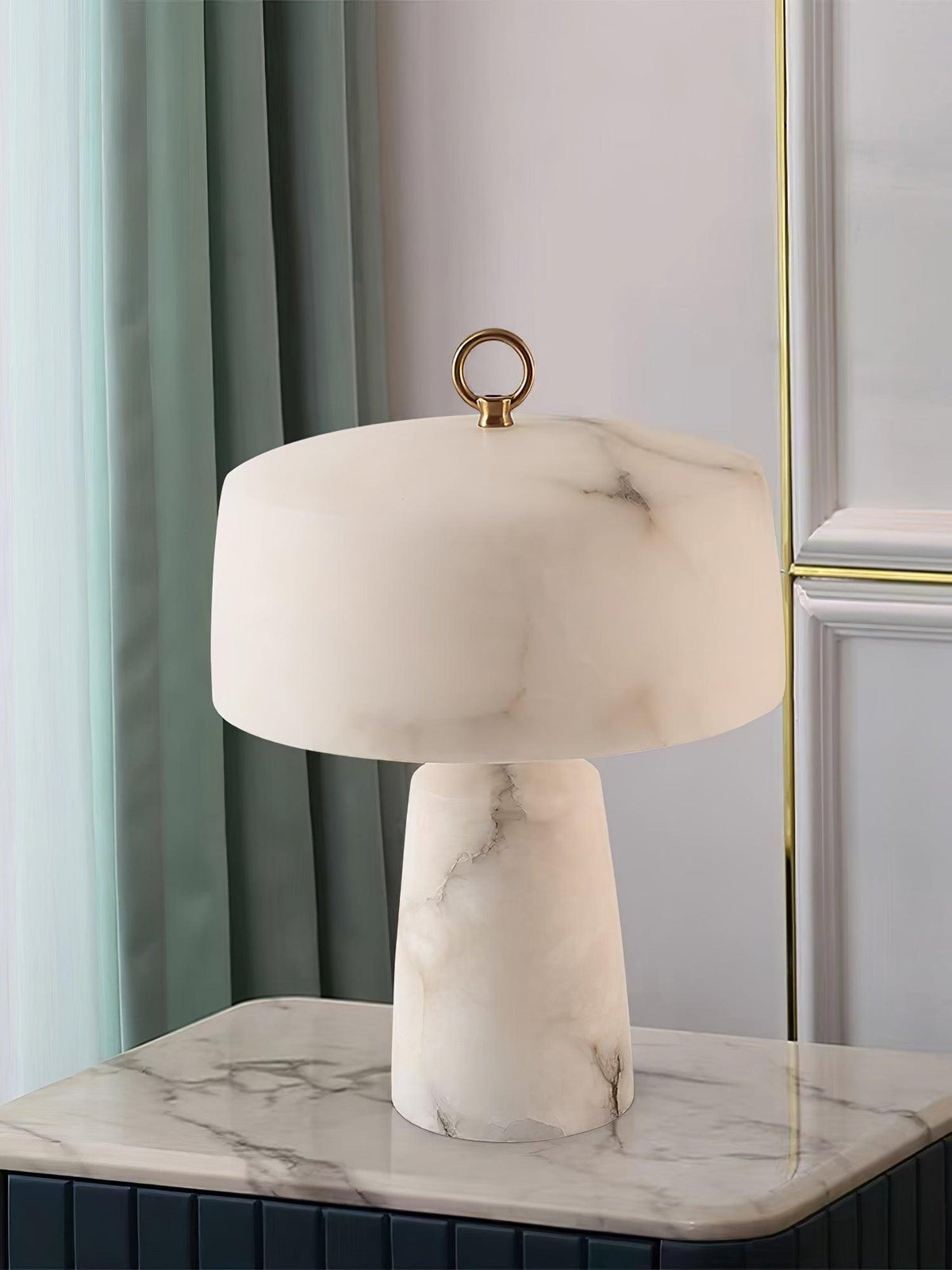 Eurvynyra Tischleuchte aus Alabaster