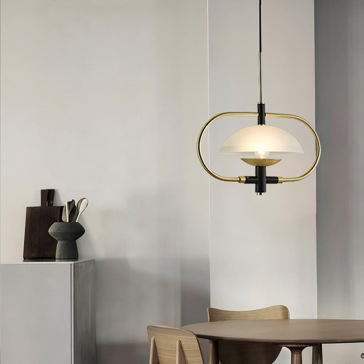 Cuvenara Pendelleuchte aus Glas im nordischen Klassik-Stil