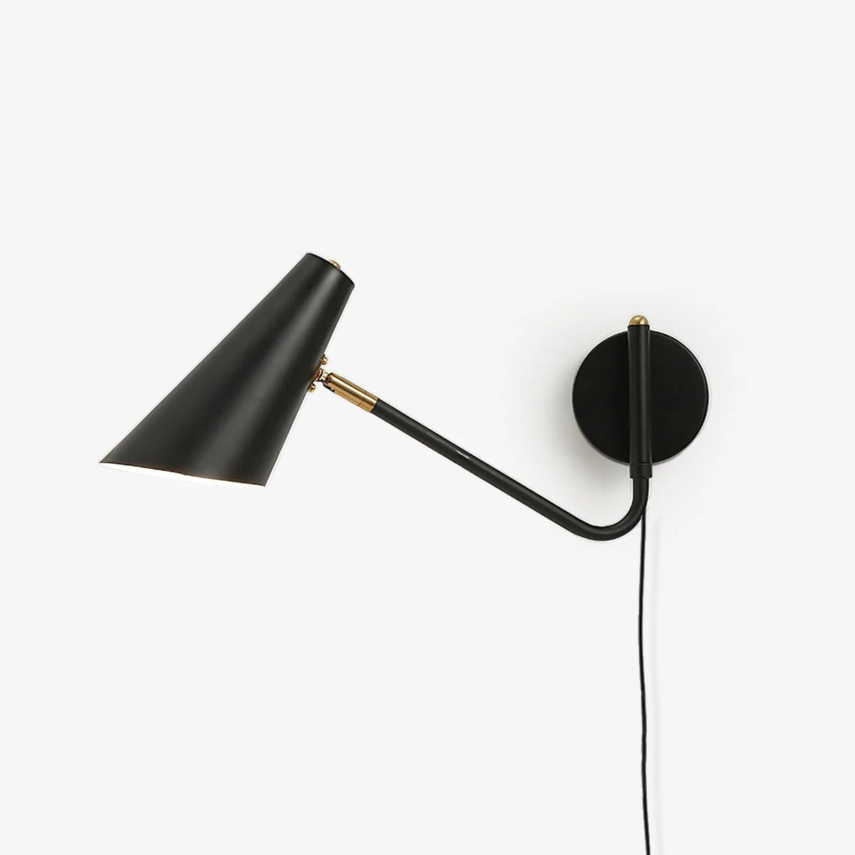 Canore zeitgenössische minimalistische Wandleuchte mit Stecker