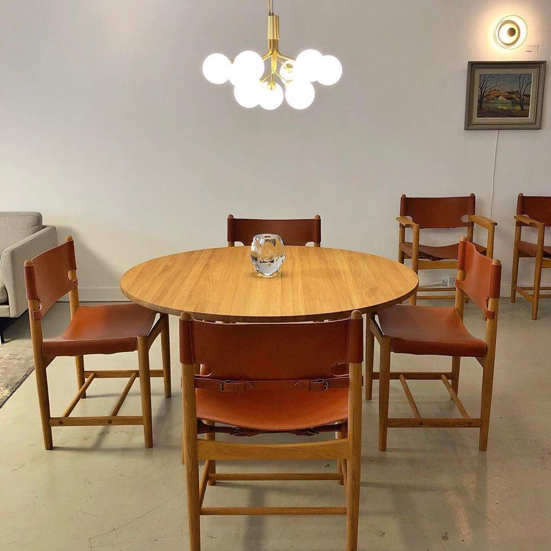 Eirelelle Pendelleuchte mit Glas-Kugel-Cluster in Messing