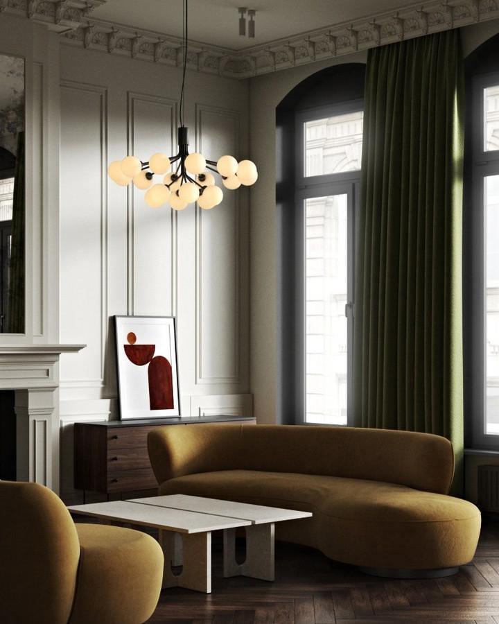 Eirelelle Pendelleuchte mit Glas-Kugel-Cluster in Messing