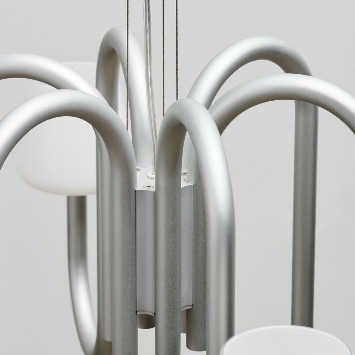 Ostruvyn modern Premium Kronleuchter aus Glas