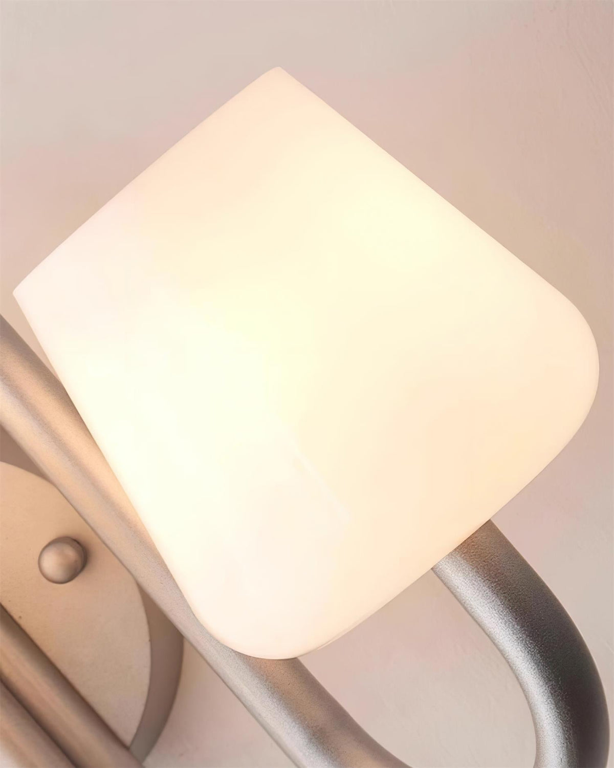 Norduvyi zeitgenössische minimalistische Aluminium-Wandleuchte