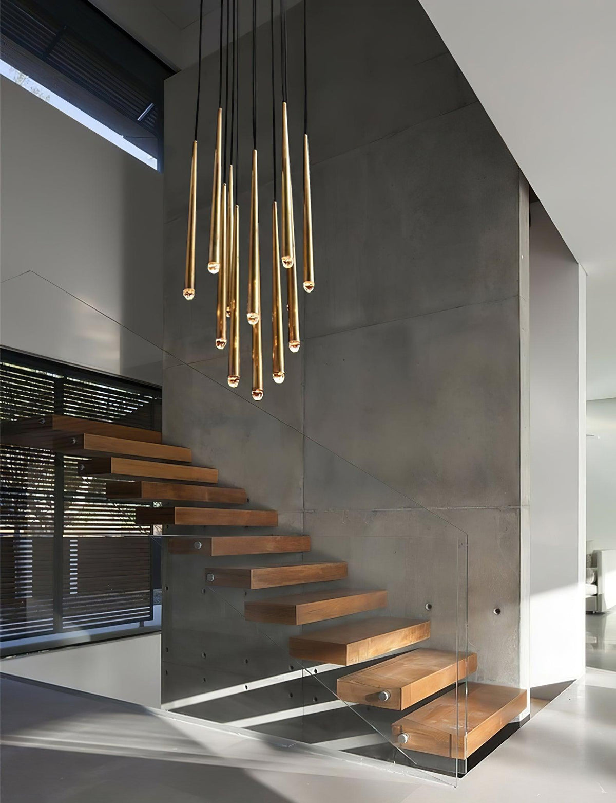 Larry Kronleuchter Kristall Messing Schwarz geätzt Silber Treppenhaus