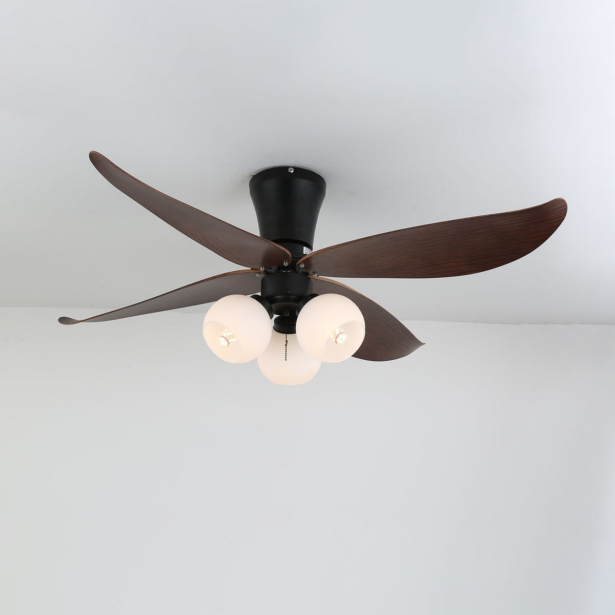 Lunair Vintage Holz-Glas-Deckenventilator mit Beleuchtung