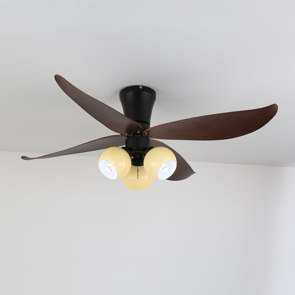 Lunair Vintage Holz-Glas-Deckenventilator mit Beleuchtung