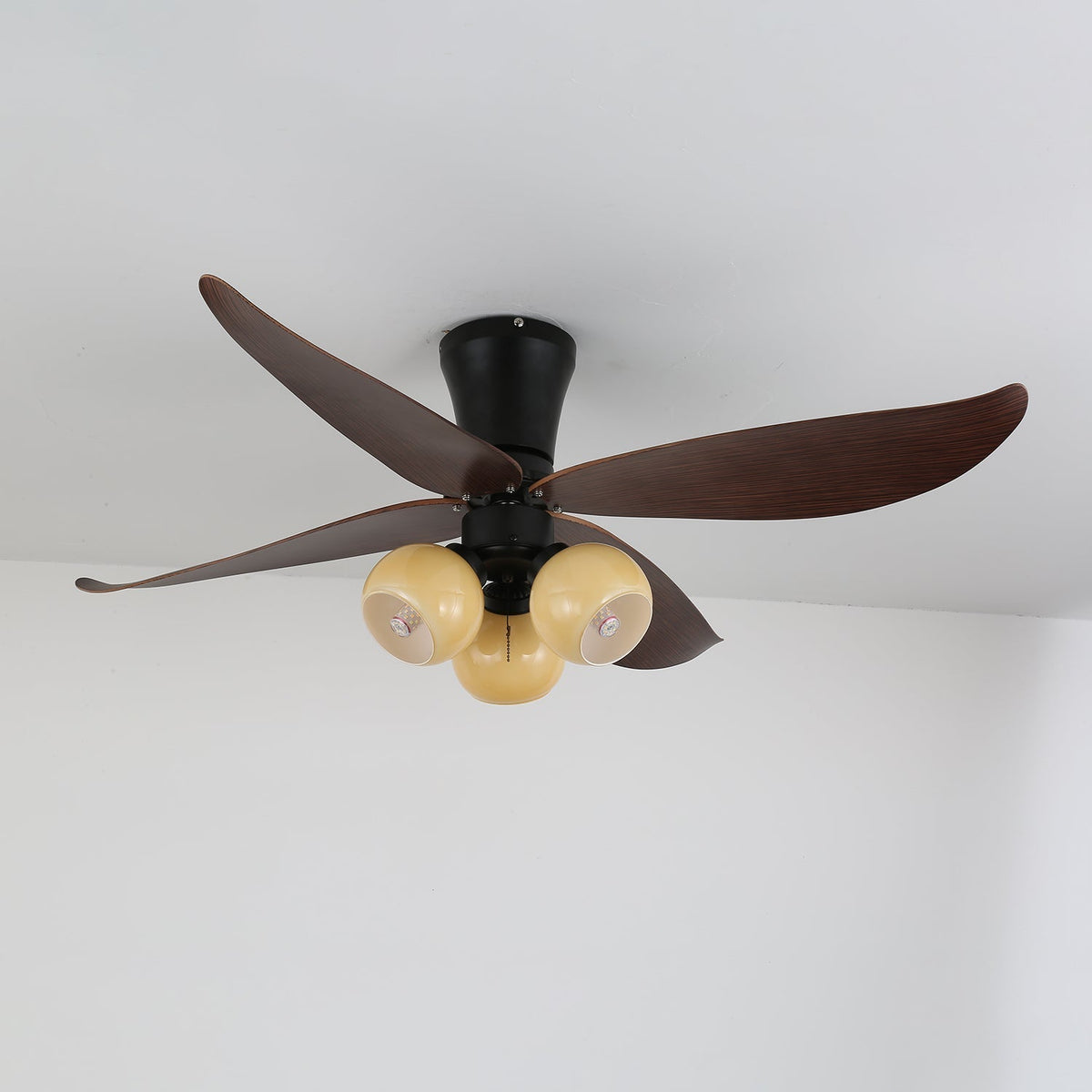 Lunair Vintage Holz-Glas-Deckenventilator mit Beleuchtung