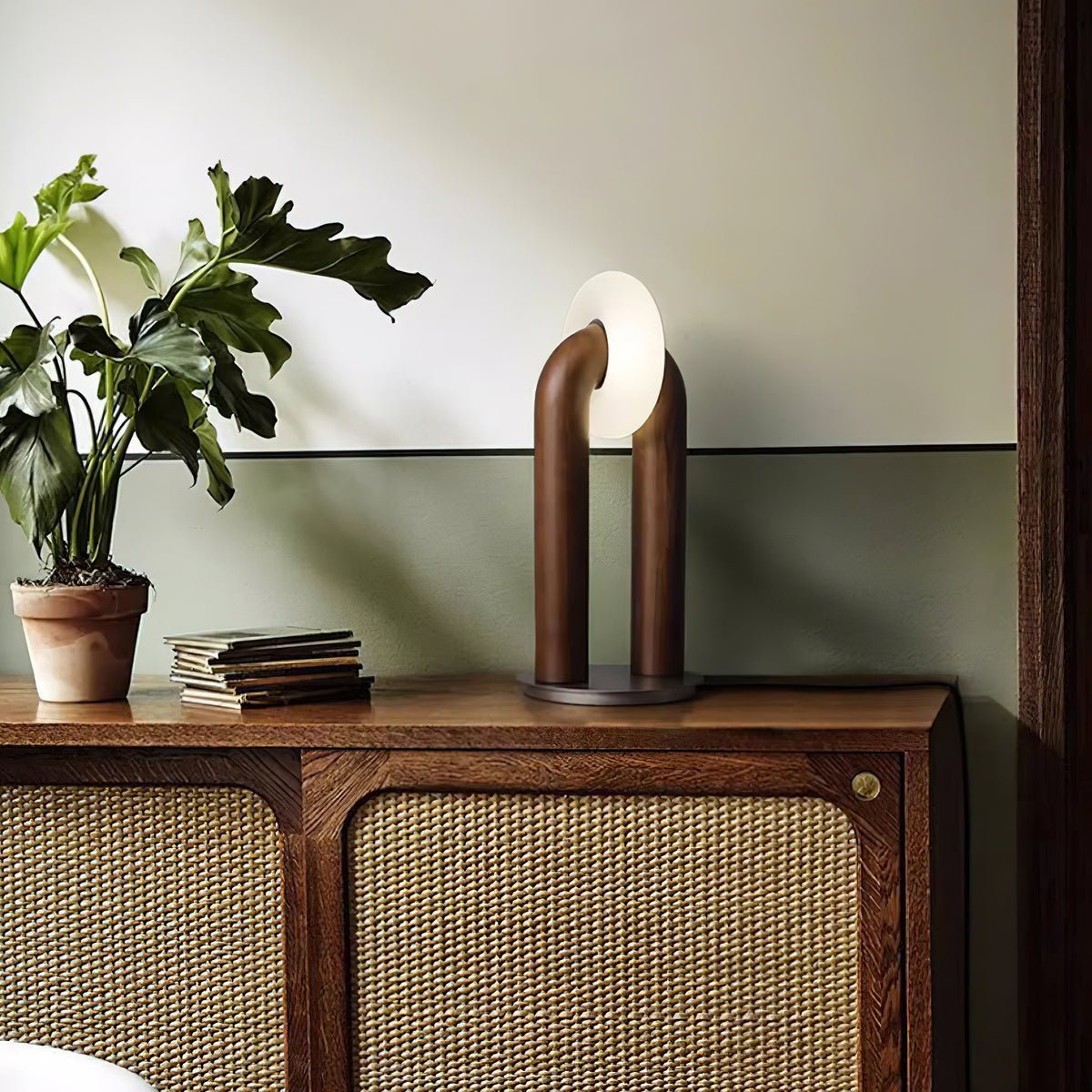 Raelix Vintage Tischleuchte aus Holz