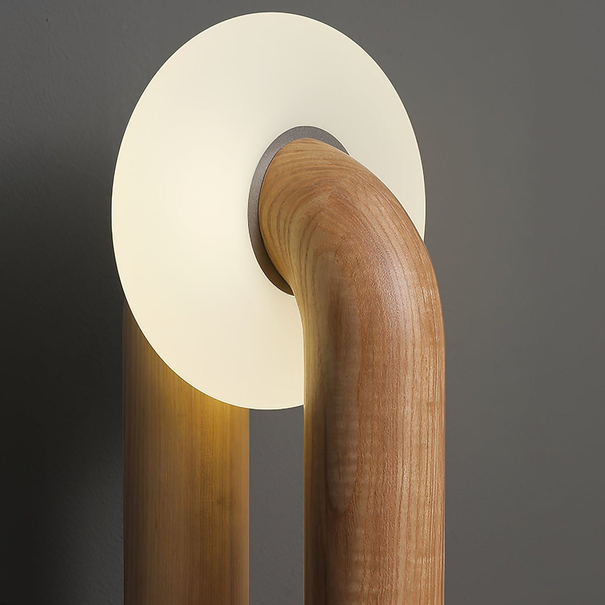 Raelix Vintage Tischleuchte aus Holz