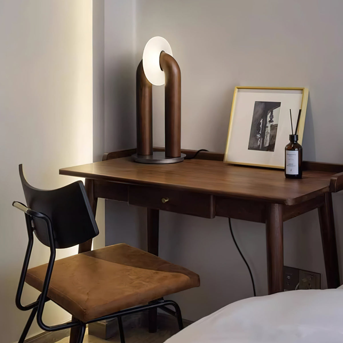 Raelix Vintage Tischleuchte aus Holz