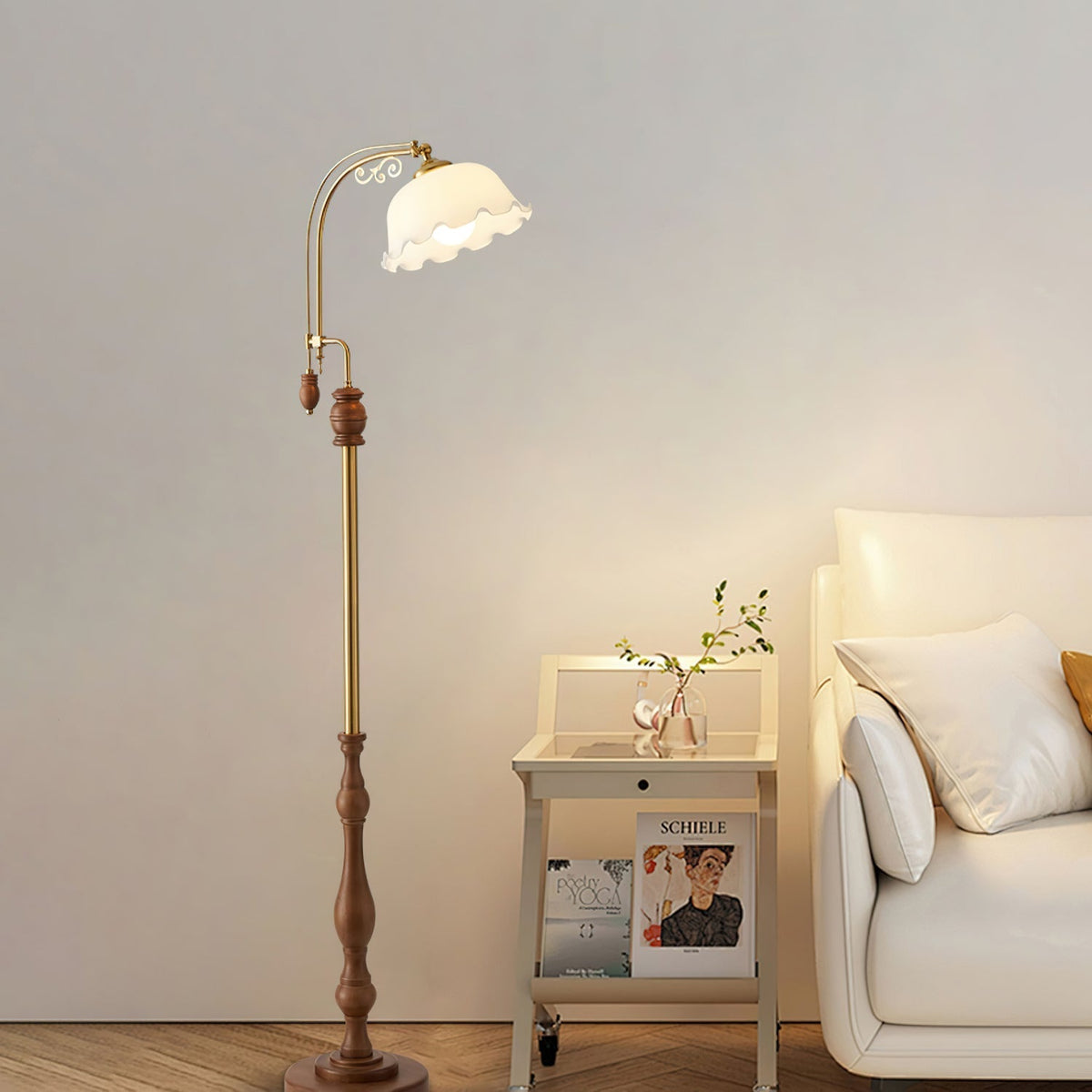 Darisel Stehleuchte aus Holz im Vintage-Stil