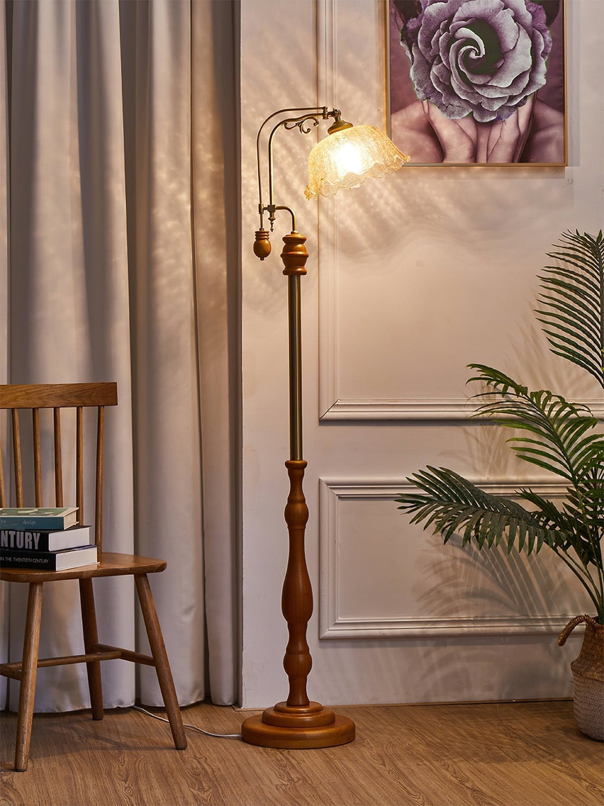 Darisel Stehleuchte aus Holz im Vintage-Stil