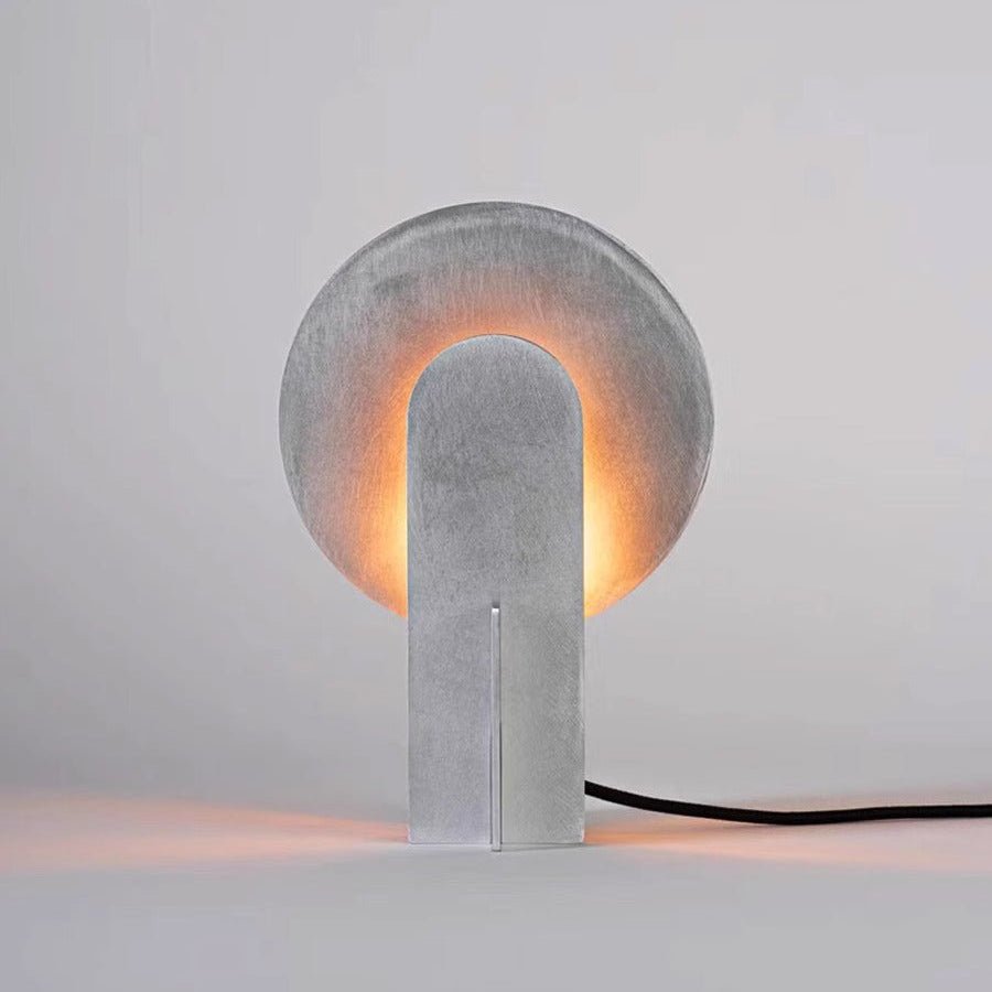 Solvique Arch Marmor Tischleuchte