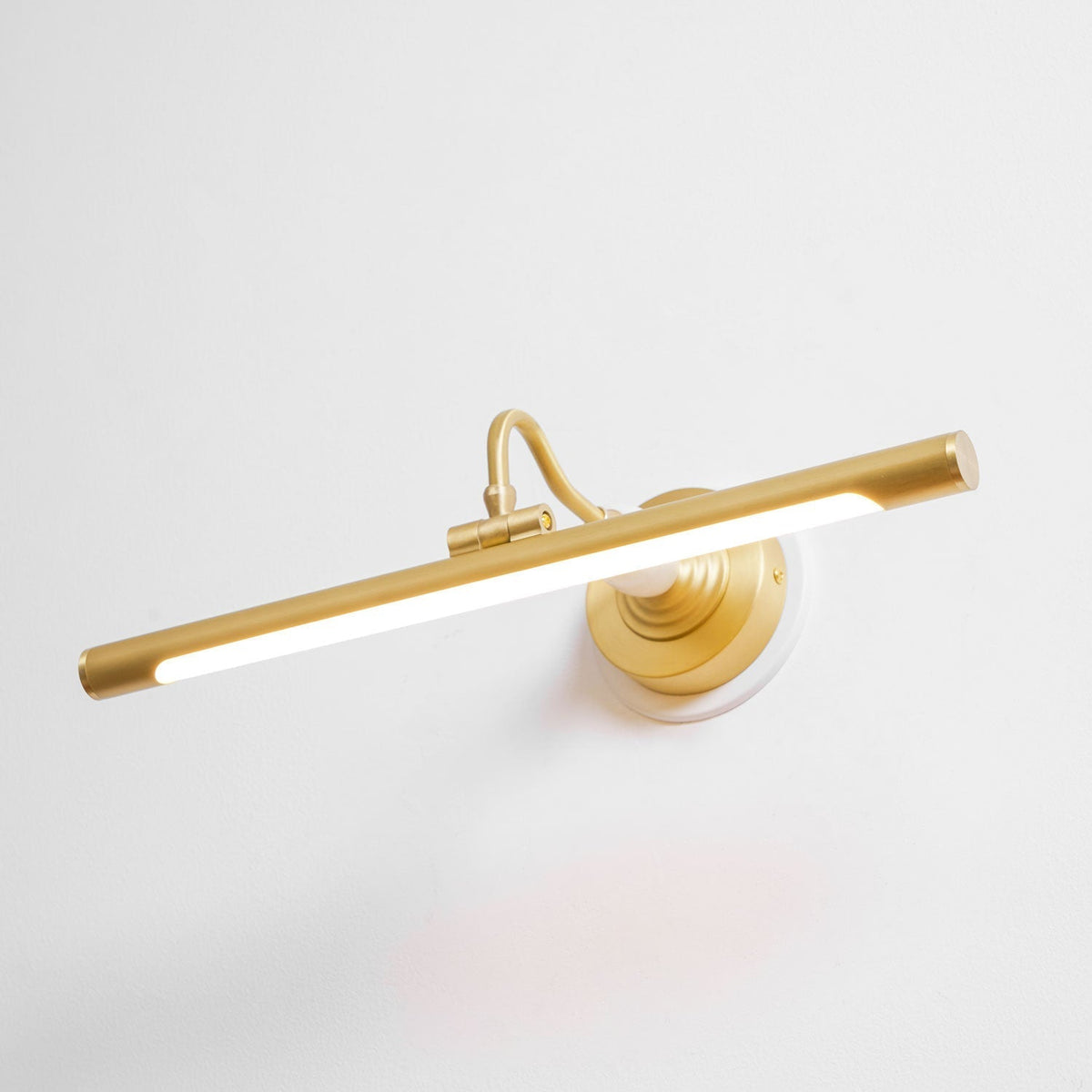 Viraarina Elegance Art Linear Wandleuchte