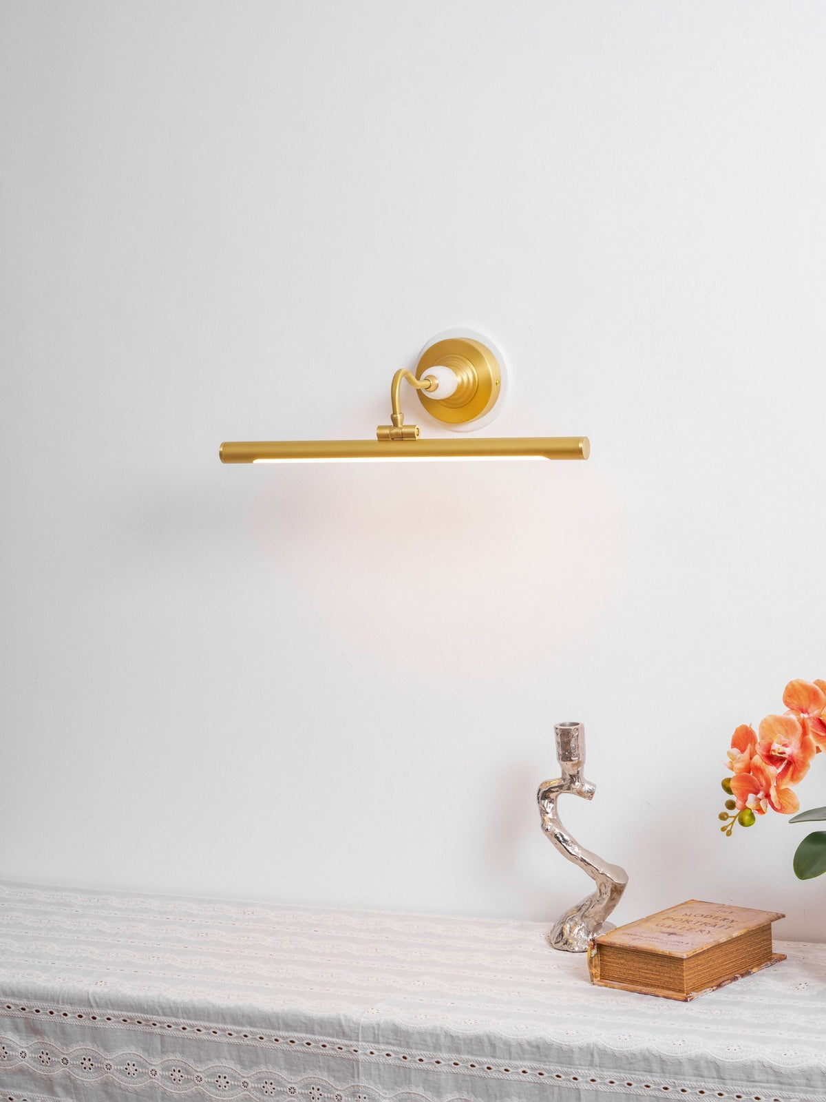 Viraarina Elegance Art Linear Wandleuchte