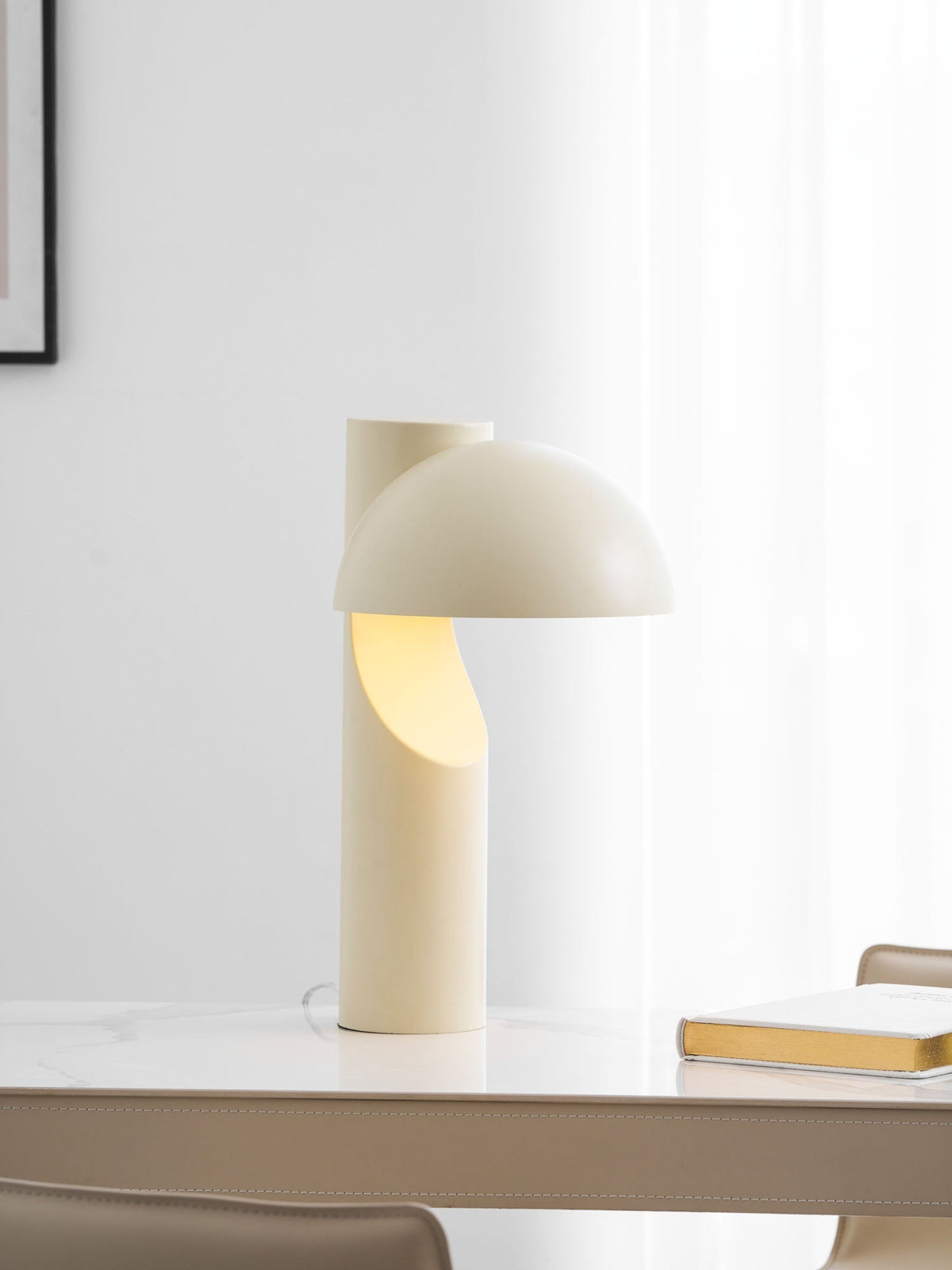 Belviora Minimalistische Tischleuchte