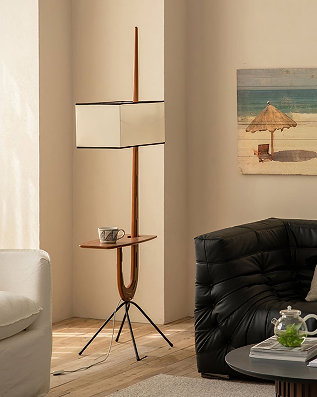 Vemara Mid-Century-Stil Stehleuchte aus Holz