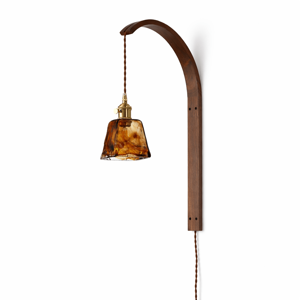 Arvyn Ardent Wandleuchte aus Holz