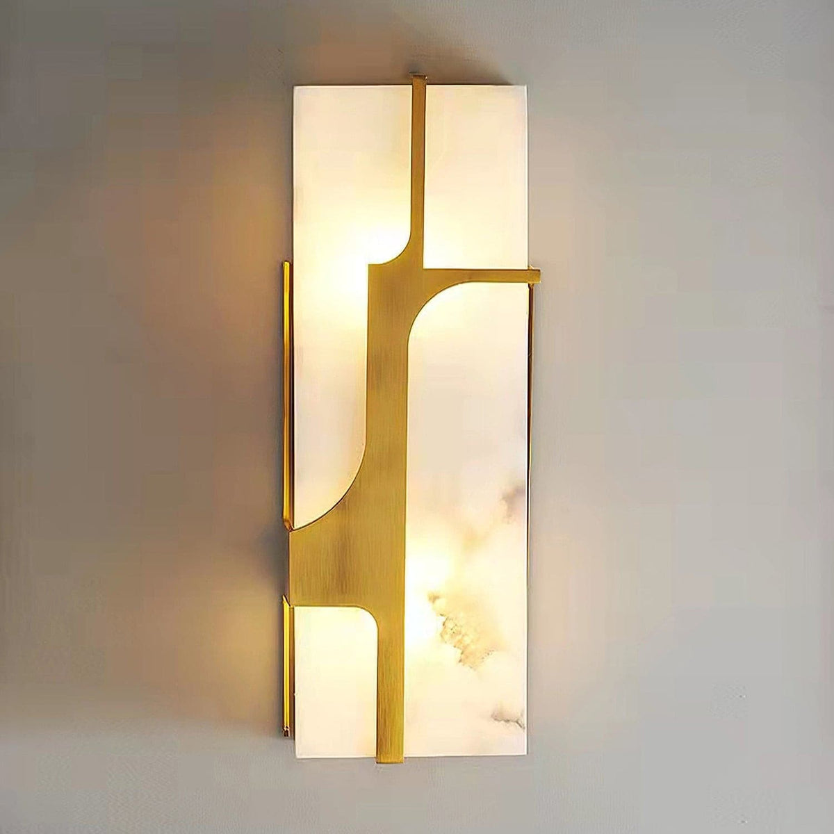 Ariel Wandleuchte Alabaster & Messing Eleganz
