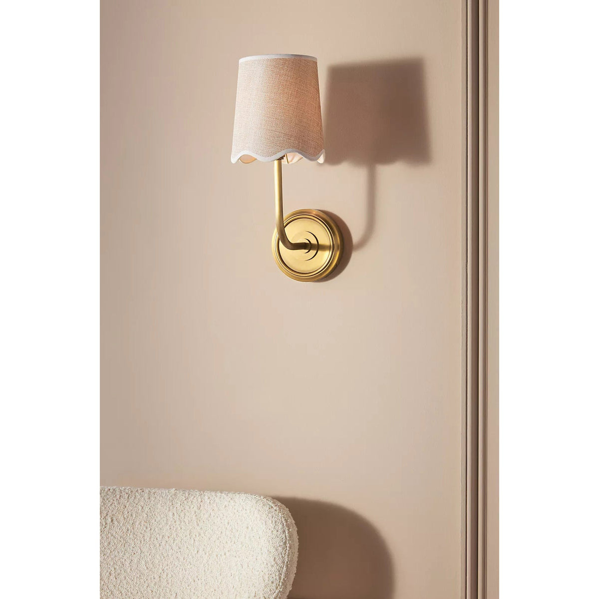 Sifuvyo zeitgenössische minimalistische Wandleuchte aus Stoff und Metall
