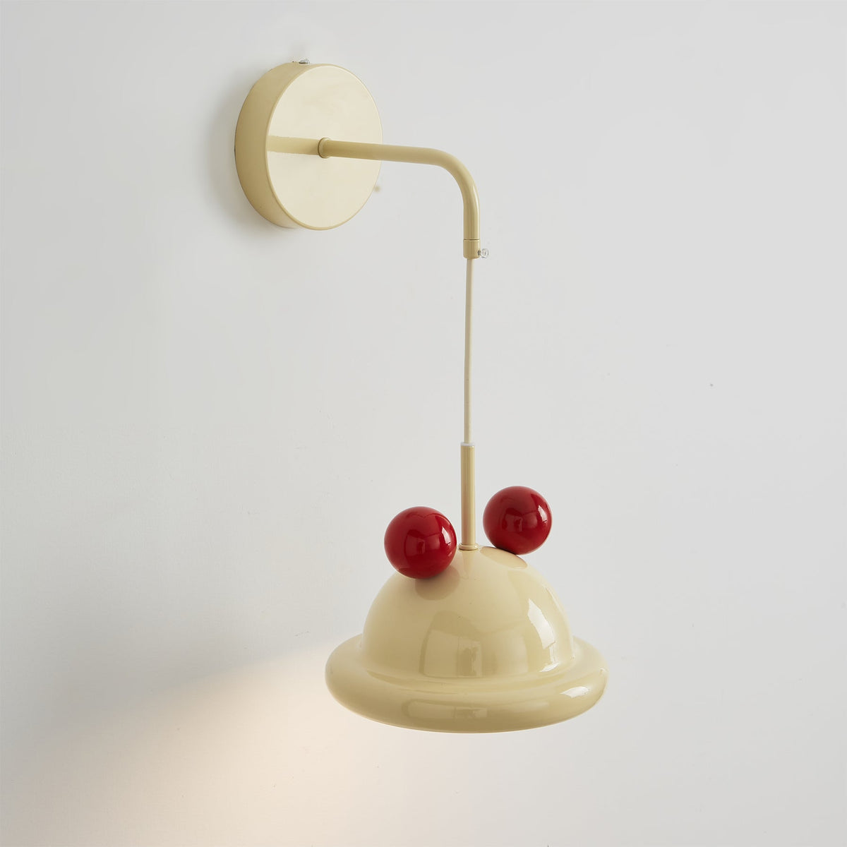 Pomeiro Wandleuchte