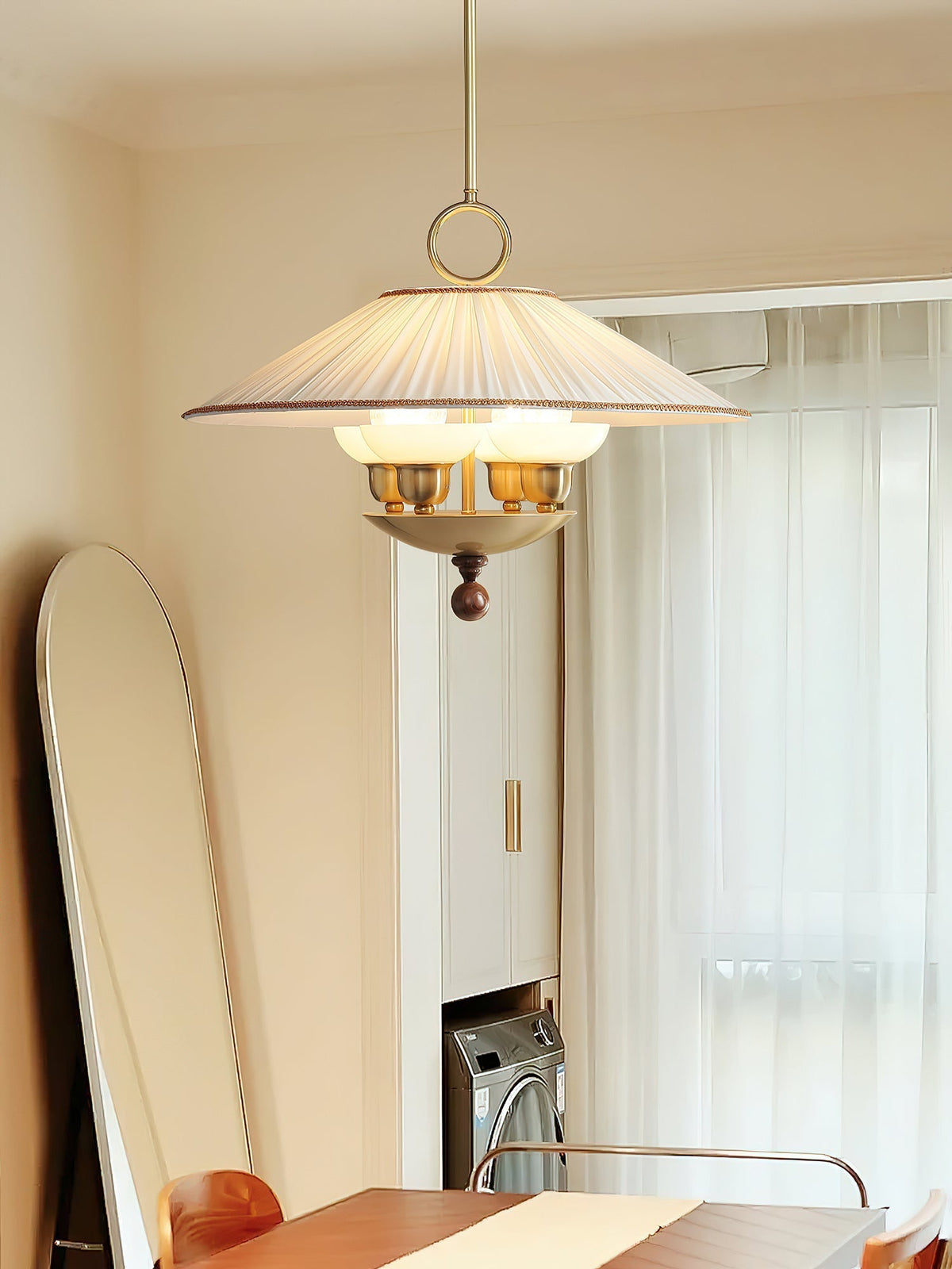 Umbera gefaltete Pendelleuchte mit Lampenschirm