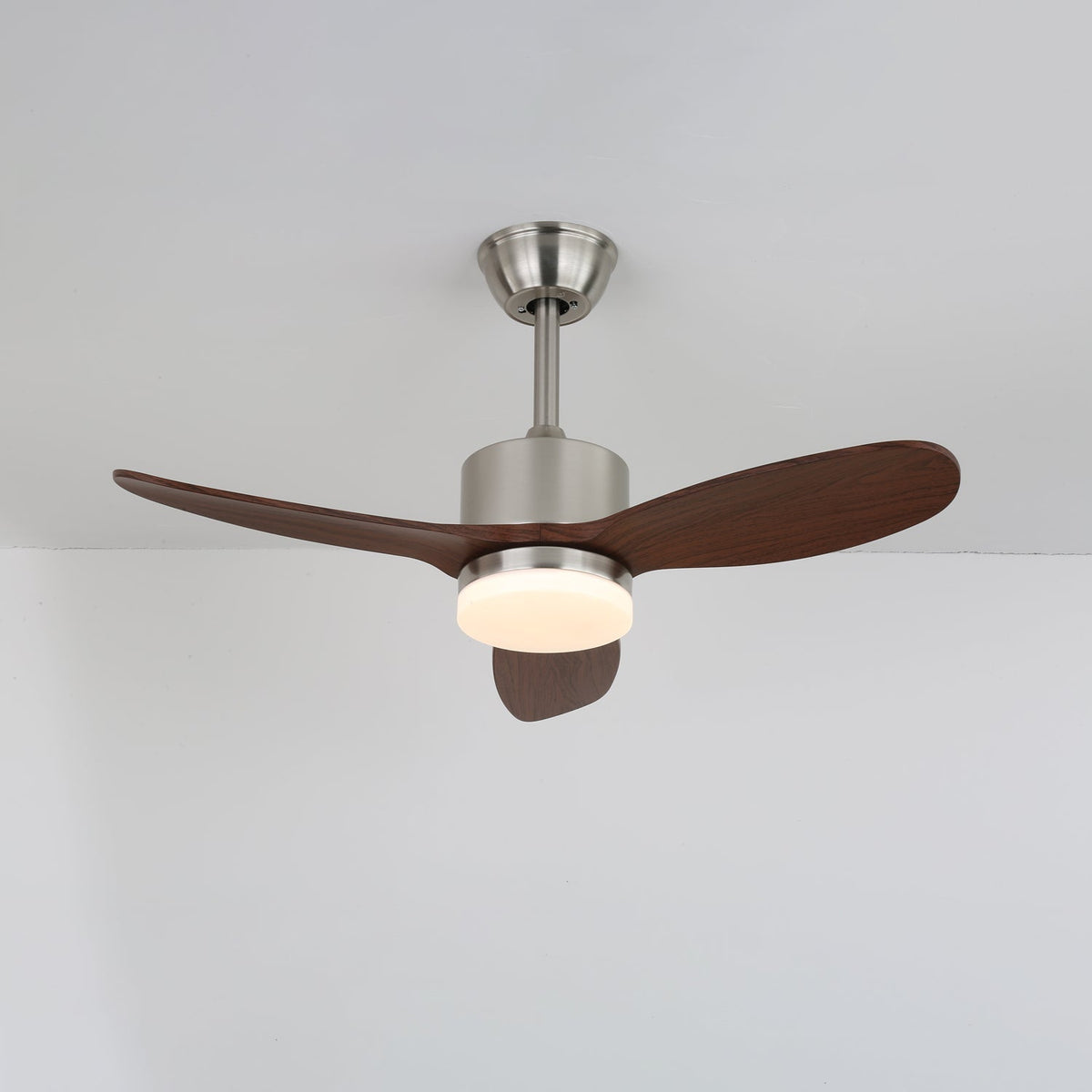 Verdant Breeze Deckenventilator mit Beleuchtung