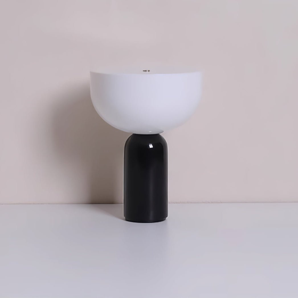 Vicky Minimalistische Marmor-Tischleuchte