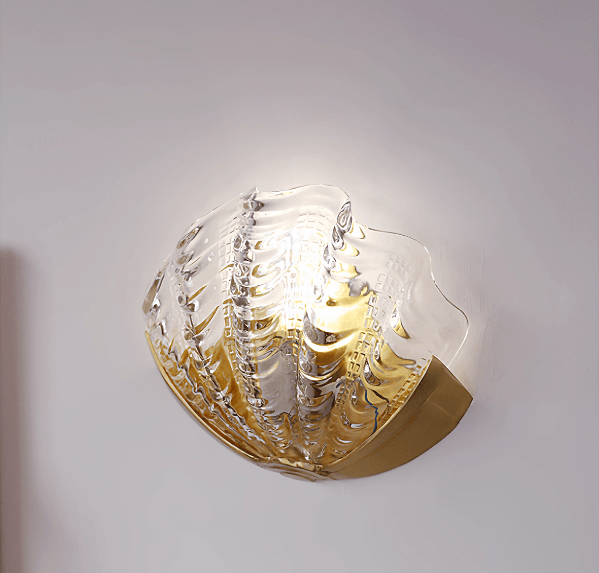 Nico Wandleuchte Art Deco Pendelleuchte aus Glas mit Wellenrand