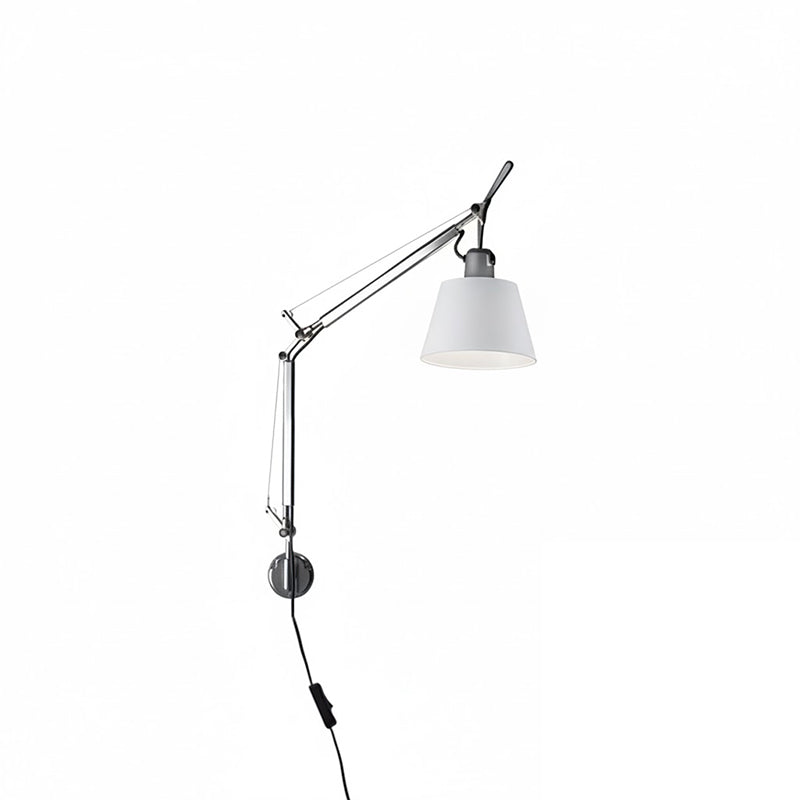 Costanza Wandleuchte mit Schwenkarm und Stecker