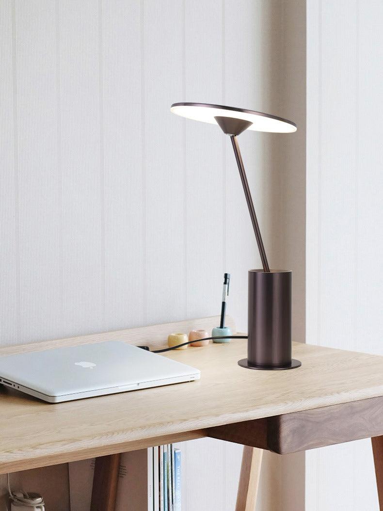 Feralielle Steel Minimalistische Tischleuchte